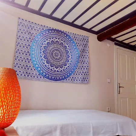 Casa de hóspedes Sare Konukevi *